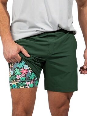 CHUBBIES Men's Green Athletic Shorts with Tropical Print Inner Liner